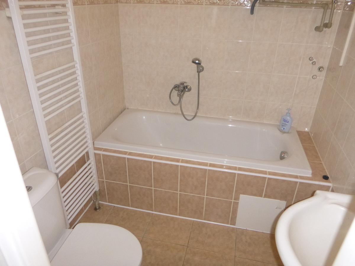 Apartman Utvina エクステリア 写真